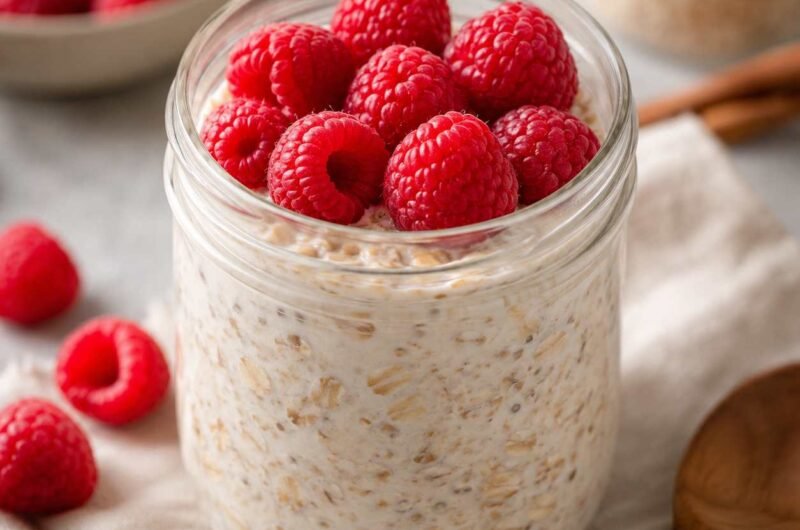 Overnight Oatmeal with Fresh Raspberries