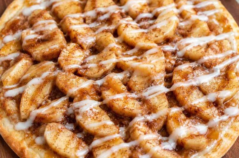 Apple Pie Pizza