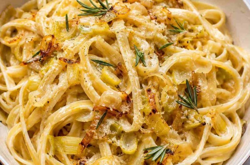 Fettuccine with Caramelized Leeks